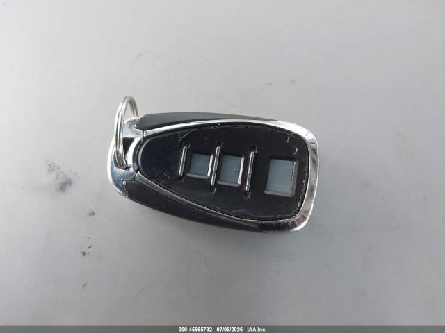 Auction sale of the 2018 Chevrolet Equinox Lt, vin: 2GNAXJEV0J6184382, lot number: 45565792