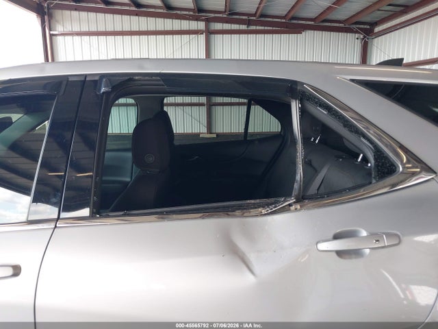 Auction sale of the 2018 Chevrolet Equinox Lt, vin: 2GNAXJEV0J6184382, lot number: 45565792