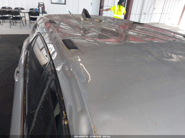 Auction sale of the 2018 Chevrolet Equinox Lt, vin: 2GNAXJEV0J6184382, lot number: 45565792