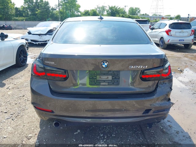 45565803 :رقم المزاد ، WBA3D3C58FK158090 vin ، 2015 Bmw 328d مزاد بيع