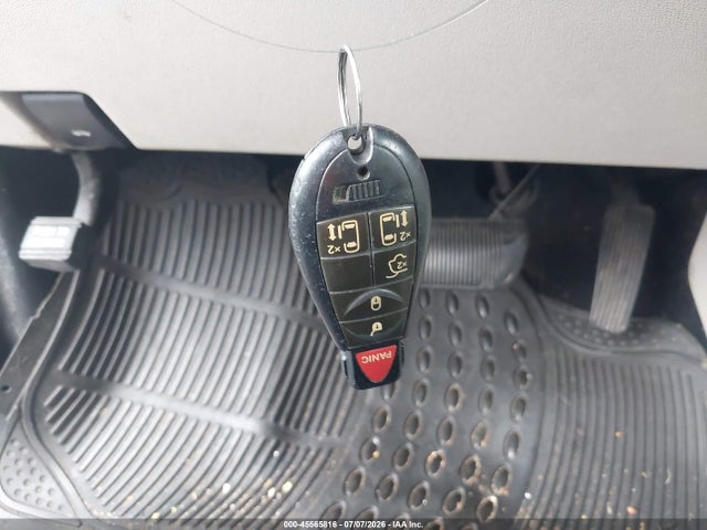 2016 Dodge Grand Caravan Sxt მანქანა იყიდება აუქციონზე, vin: 2C4RDGCG0GR210255, აუქციონის ნომერი: 45565816