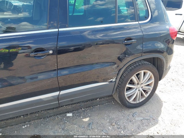 2013 Volkswagen Tiguan Se მანქანა იყიდება აუქციონზე, vin: WVGAV7AX5DW523345, აუქციონის ნომერი: 45565832