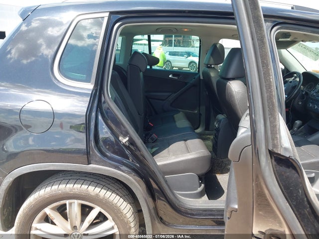 2013 Volkswagen Tiguan Se მანქანა იყიდება აუქციონზე, vin: WVGAV7AX5DW523345, აუქციონის ნომერი: 45565832
