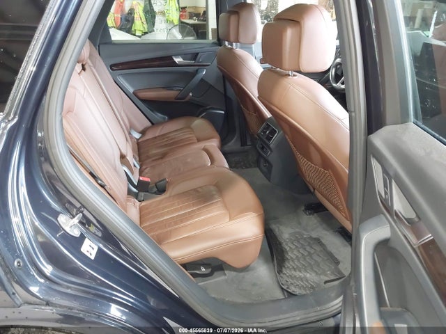 Продаж на аукціоні авто 2018 Audi Q5 2.0t Premium, vin: WA1ANAFY6J2220509, номер лоту: 45565839