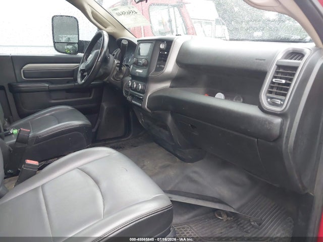 Продаж на аукціоні авто 2019 Ram 3500 Chassis Tradesman/slt, vin: 3C7WRSALXKG665235, номер лоту: 45565840