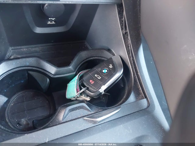 2018 Bmw X1 Xdrive28i მანქანა იყიდება აუქციონზე, vin: WBXHT3C38J3H30584, აუქციონის ნომერი: 45565894