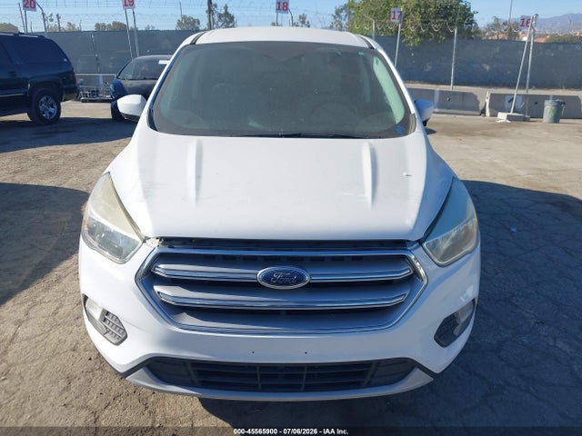 Ford ESCAPE SE 2017 1FMCU9GDXHUD45471 Image 12