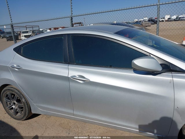 45565947 :رقم المزاد ، 5NPDH4AE0FH626946 vin ، 2015 Hyundai Elantra Se مزاد بيع