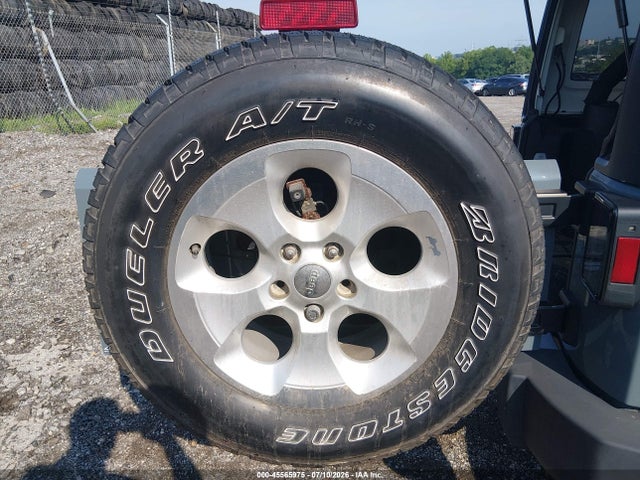 1C4HJWEG9FL526448 Jeep Wrangler Unlimited Sahara