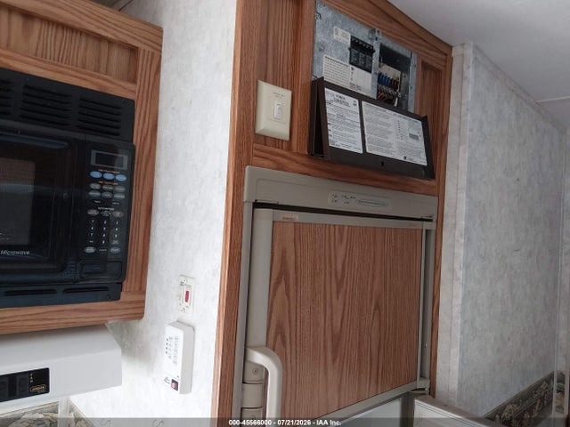Aukcja sprzedaży 2002 Keystone Bobcat 282, vin: 4YDF2822129082303, numer aukcji: 45566000