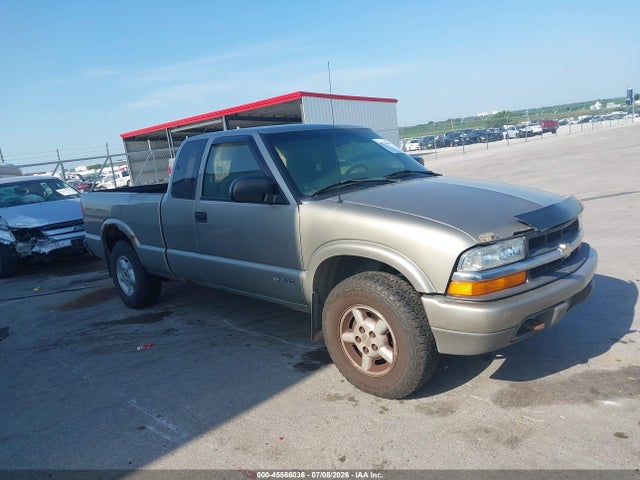 Auction sale of the 2001 Chevrolet S-10 Ls, vin: 1GCDT19W118220093, lot number: 45566036