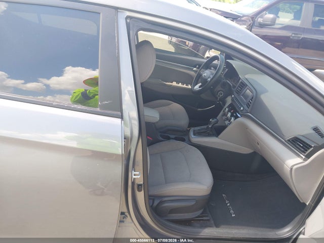5NPD74LFXKH456095 Hyundai ELANTRA SE