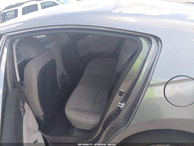 5NPD74LFXKH456095 Hyundai ELANTRA SE
