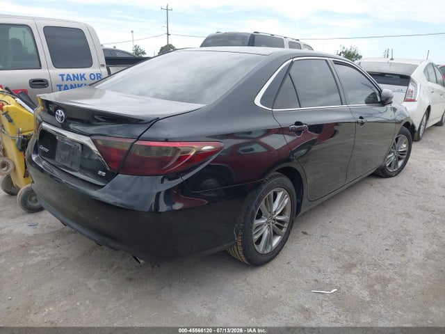 Toyota CAMRY SE 2015 4T1BF1FK8FU024517 Image 4