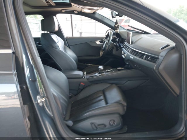 Продаж на аукціоні авто 2017 Audi A4 Premium Plus, vin: WAUENAF41HN070478, номер лоту: 45566149
