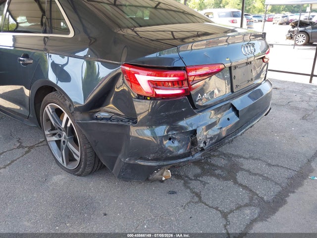 Продаж на аукціоні авто 2017 Audi A4 Premium Plus, vin: WAUENAF41HN070478, номер лоту: 45566149