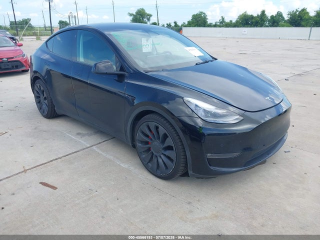 Auction sale of the 2022 Tesla Model Y Performance Dual Motor All-wheel Drive, vin: 7SAYGDEF3NF353542, lot number: 45566193