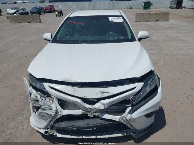 Продажа на аукционе авто 2018 Toyota Camry Se, vin: 4T1B11HK8JU014770, номер лота: 45566200