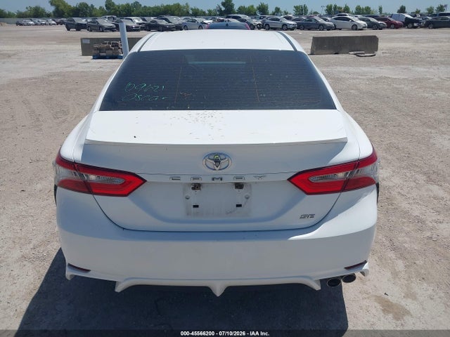 Продажа на аукционе авто 2018 Toyota Camry Se, vin: 4T1B11HK8JU014770, номер лота: 45566200