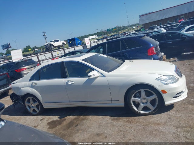 2011 Mercedes-benz S 550 მანქანა იყიდება აუქციონზე, vin: WDDNG7BB3BA396615, აუქციონის ნომერი: 45566211
