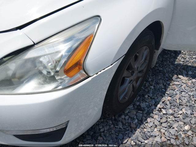 Nissan Altima 2.5 S 2015 1N4AL3AP7FC458060 Image 16
