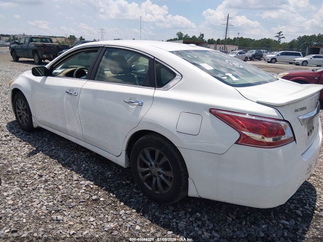 Nissan Altima 2.5 S 2015 1N4AL3AP7FC458060 Image 3
