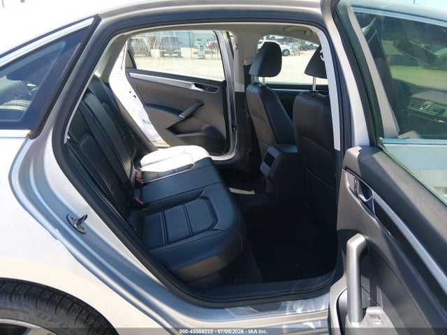 Aukcja sprzedaży 2017 Volkswagen Passat 1.8t R-line, vin: 1VWDT7A34HC044469, numer aukcji: 45566222