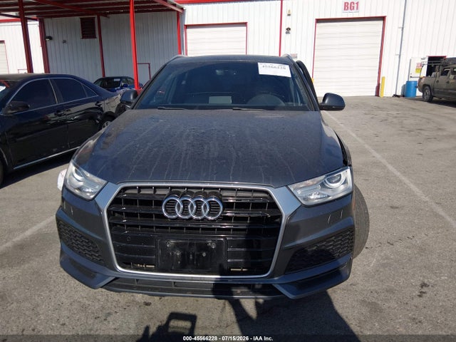 Audi Q3 2.0t Premium 2018 WA1BCCFS8JR035385 Image 12