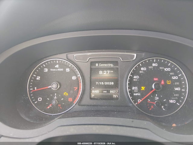 Audi Q3 2.0t Premium 2018 WA1BCCFS8JR035385 Image 15