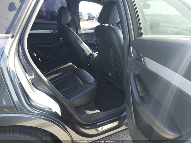 Audi Q3 2.0t Premium 2018 WA1BCCFS8JR035385 Image 8
