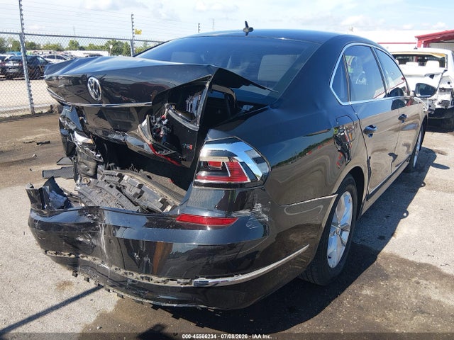 2017 Volkswagen Passat 1.8t S მანქანა იყიდება აუქციონზე, vin: 1VWAT7A36HC047585, აუქციონის ნომერი: 45566234