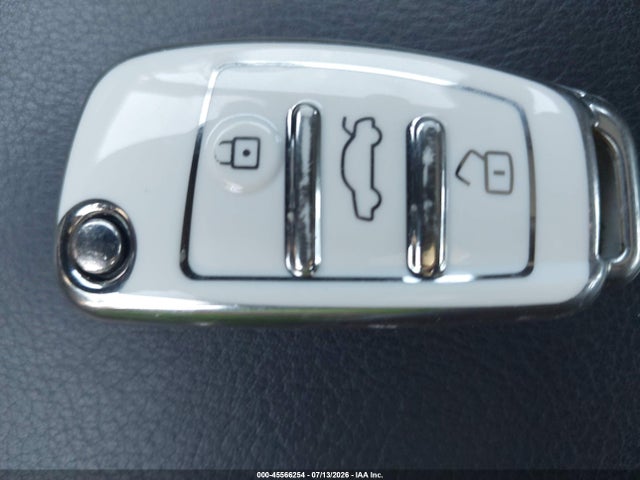 Продаж на аукціоні авто 2015 Audi A3 2.0t Premium, vin: WAUEFGFF9F1037458, номер лоту: 45566254