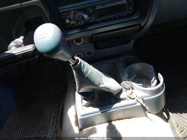 Продажа на аукционе авто 2000 Toyota Tacoma, vin: 4TANL42N9YZ610172, номер лота: 45566273