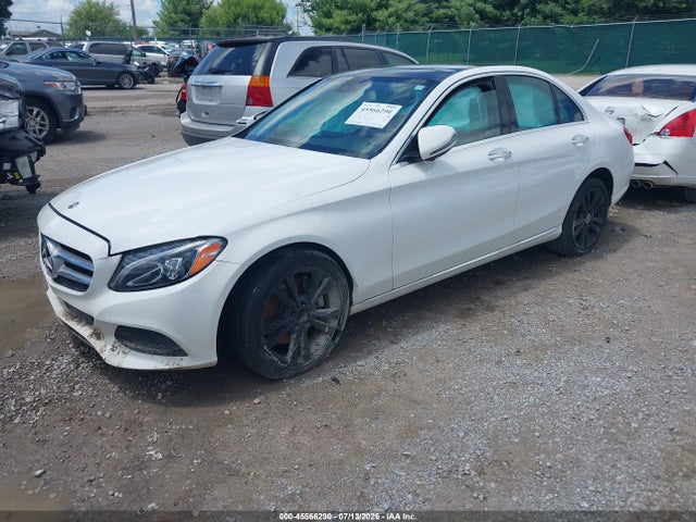45566290 :رقم المزاد ، 55SWF4KB3GU149477 vin ، 2016 Mercedes-benz C 300 4matic مزاد بيع