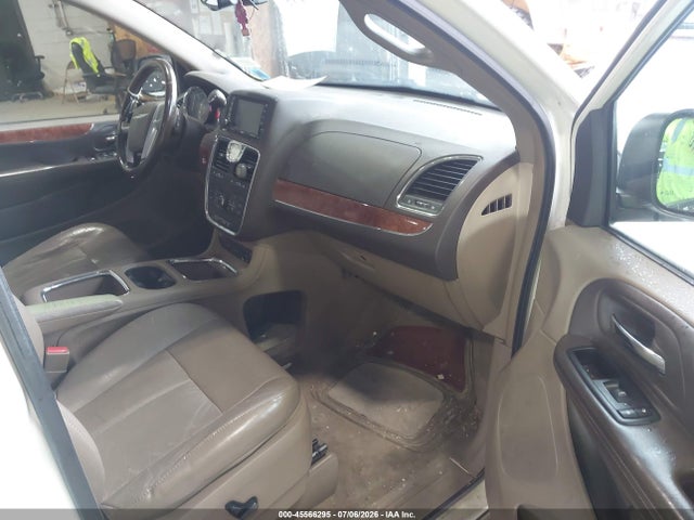 Продажа на аукционе авто 2011 Chrysler Town & Country Limited, vin: 2A4RR6DG9BR609937, номер лота: 45566295
