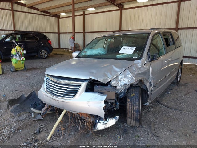 45566318 :رقم المزاد ، 2A4RR5DG7BR685893 vin ، 2011 Chrysler Town & Country Touring مزاد بيع