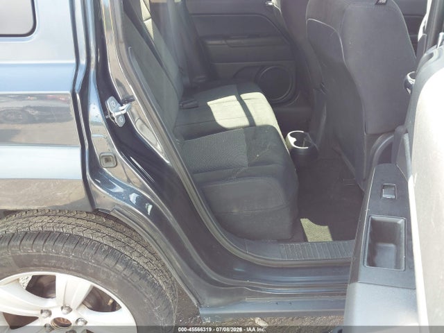 Jeep Patriot Latitude 2014 1C4NJRFBXED689237 Image 8