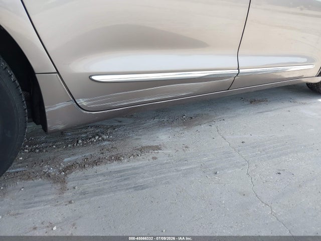 Продаж на аукціоні авто 2017 Chrysler Pacifica Touring-l, vin: 2C4RC1BG8HR552975, номер лоту: 45566332