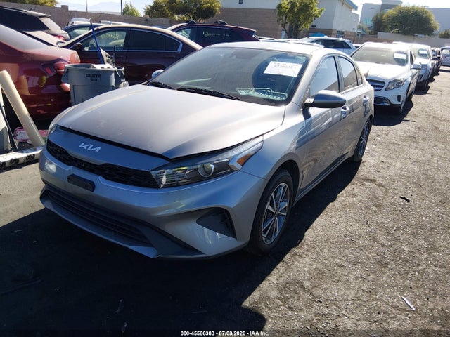 KIA Forte Lxs 2022 3KPF24AD5NE468401 Image 2