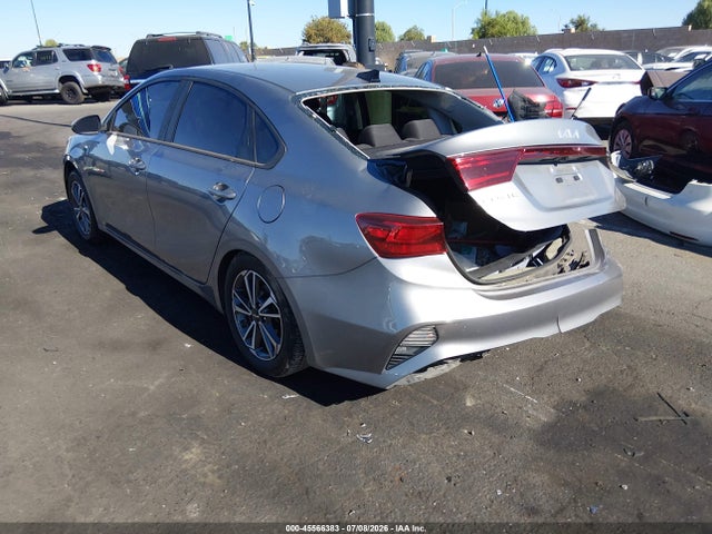 KIA Forte Lxs 2022 3KPF24AD5NE468401 Image 3