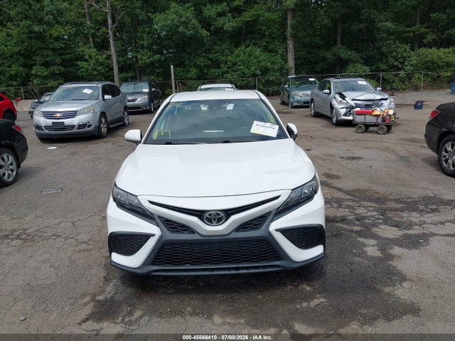 Продаж на аукціоні авто 2021 Toyota Camry Se, vin: 4T1G11AK8MU402649, номер лоту: 45566410