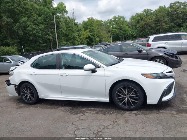 Продаж на аукціоні авто 2021 Toyota Camry Se, vin: 4T1G11AK8MU402649, номер лоту: 45566410