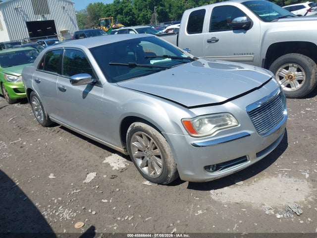 45566444 :رقم المزاد ، 2C3CCACG2CH310013 vin ، 2012 Chrysler 300 Limited مزاد بيع
