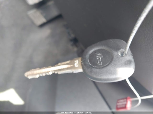 45566466 :رقم المزاد ، 2G4WD562351213892 vin ، 2005 Buick Lacrosse Cxl مزاد بيع