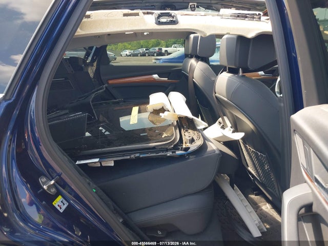45566469 :رقم المزاد ، WA1BAAFY2M2018500 vin ، 2021 Audi Q5 Premium Plus 45 Tfsi Quattro S Tronic مزاد بيع