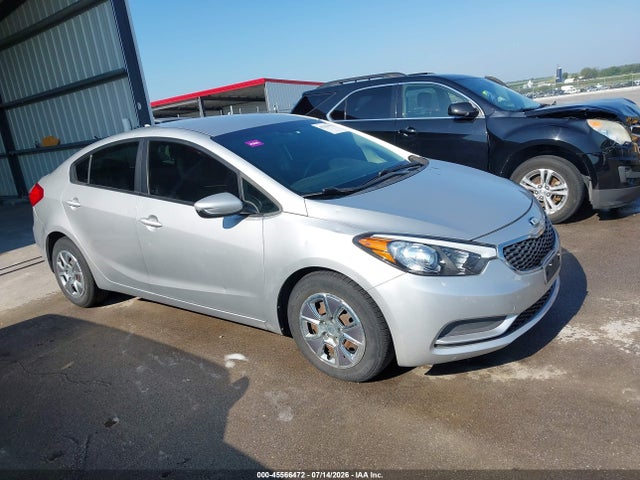 KIA FORTE LX 2016 KNAFK4A62G5487064 Image 13