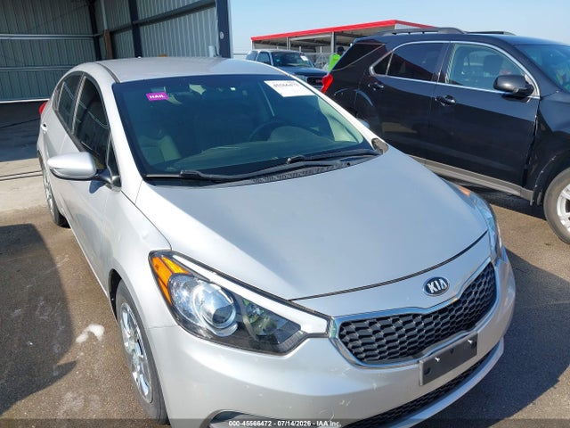KIA FORTE LX 2016 KNAFK4A62G5487064 Image 6