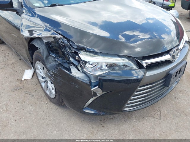 Продаж на аукціоні авто 2016 Toyota Camry Le, vin: 4T4BF1FK0GR584426, номер лоту: 45566528