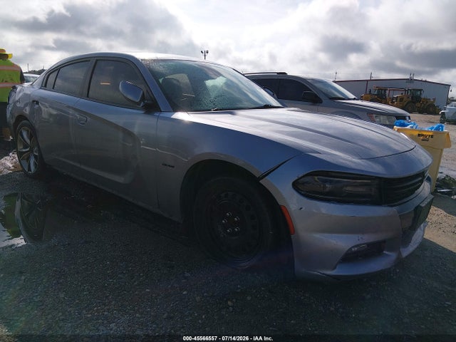 45566557 :رقم المزاد ، 2C3CDXCT0FH729057 vin ، 2015 Dodge Charger R/t مزاد بيع