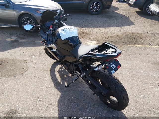 Kawasaki EX400 2019 JKAEXKH12KDA43791 Image 3